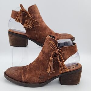 Born Womens Monikah Booties Size 6.5 Brown Distressed Suede Shooties Tassels